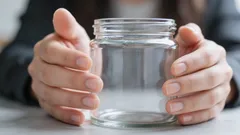 経験豊富な主婦は使い終わったガラスびんを捨てない：何に使える？